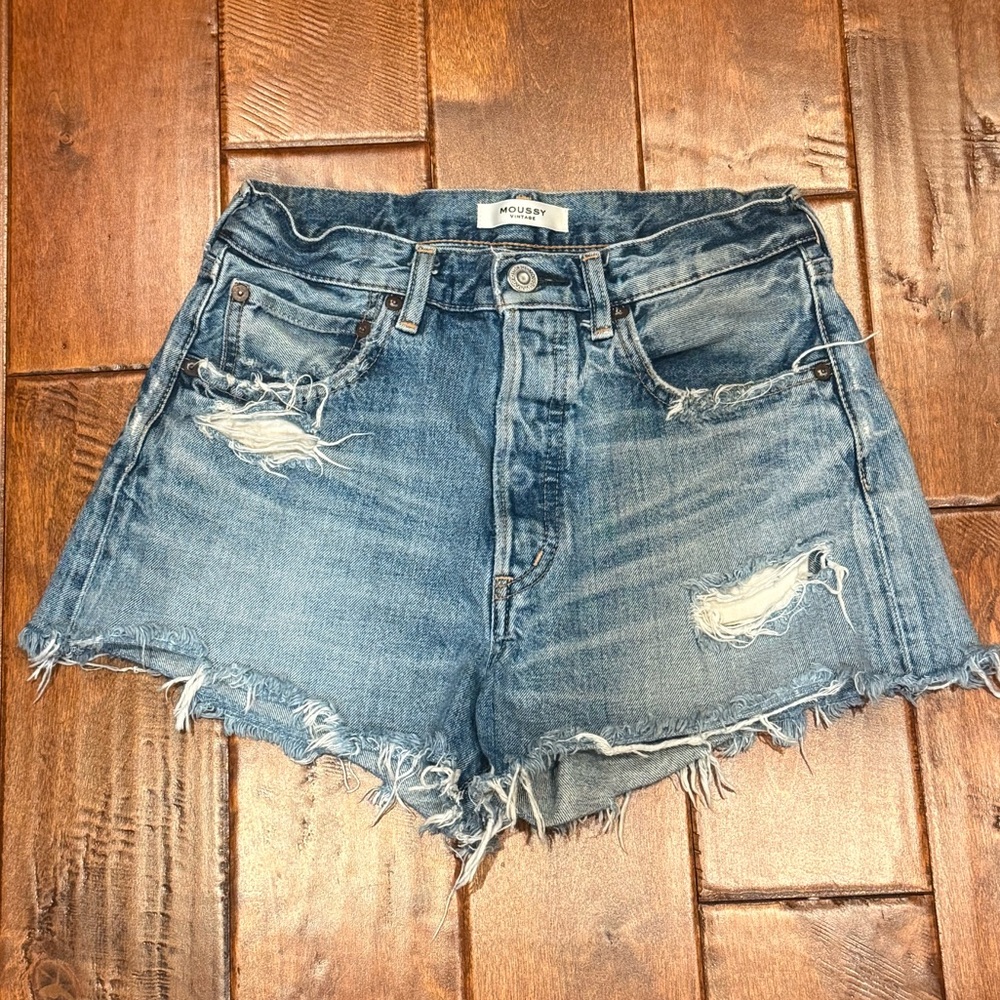 Moussy Vintage cutoff Jean shorts